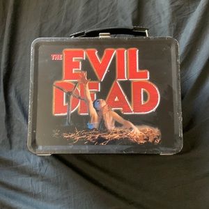 LIMITED EDITION COLLECTIBLE EVIL DEAD LUNCH BOX